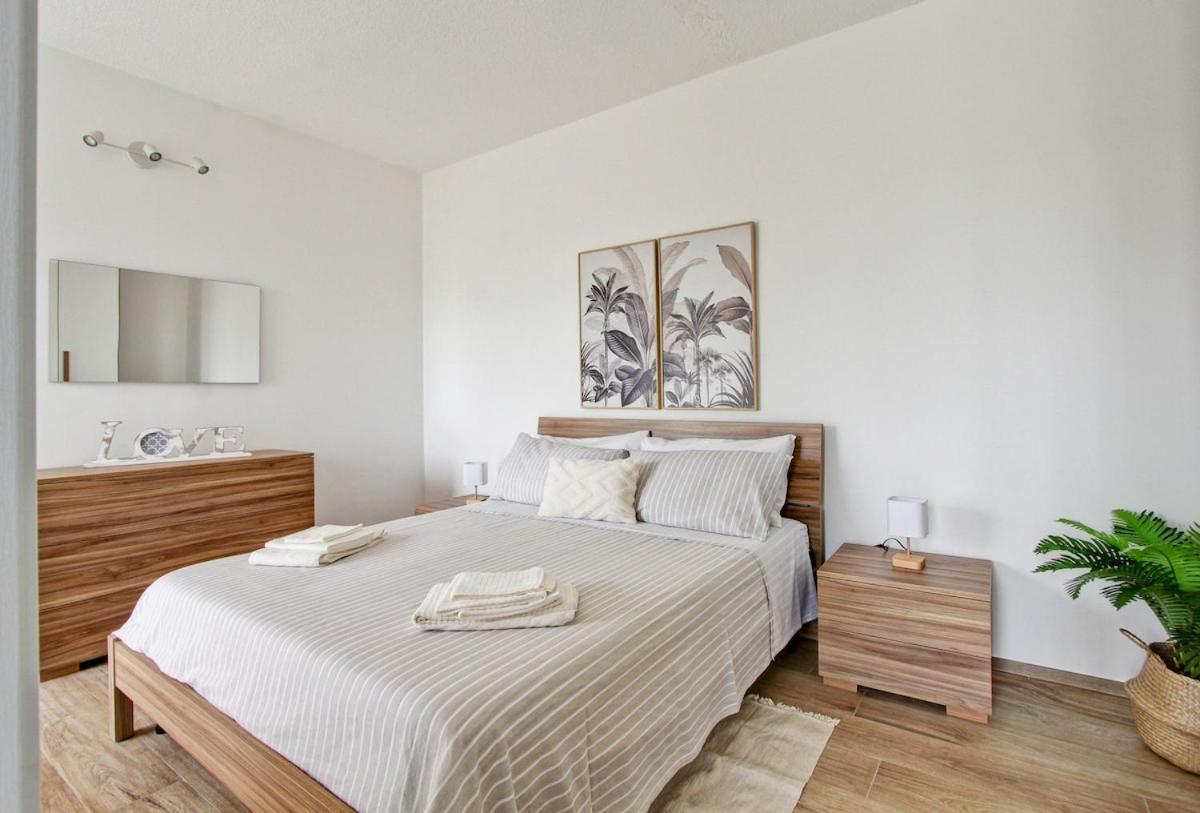 Eur Torrino Apartment, Vicino La Stazione Metro Tor Di Valle Roma