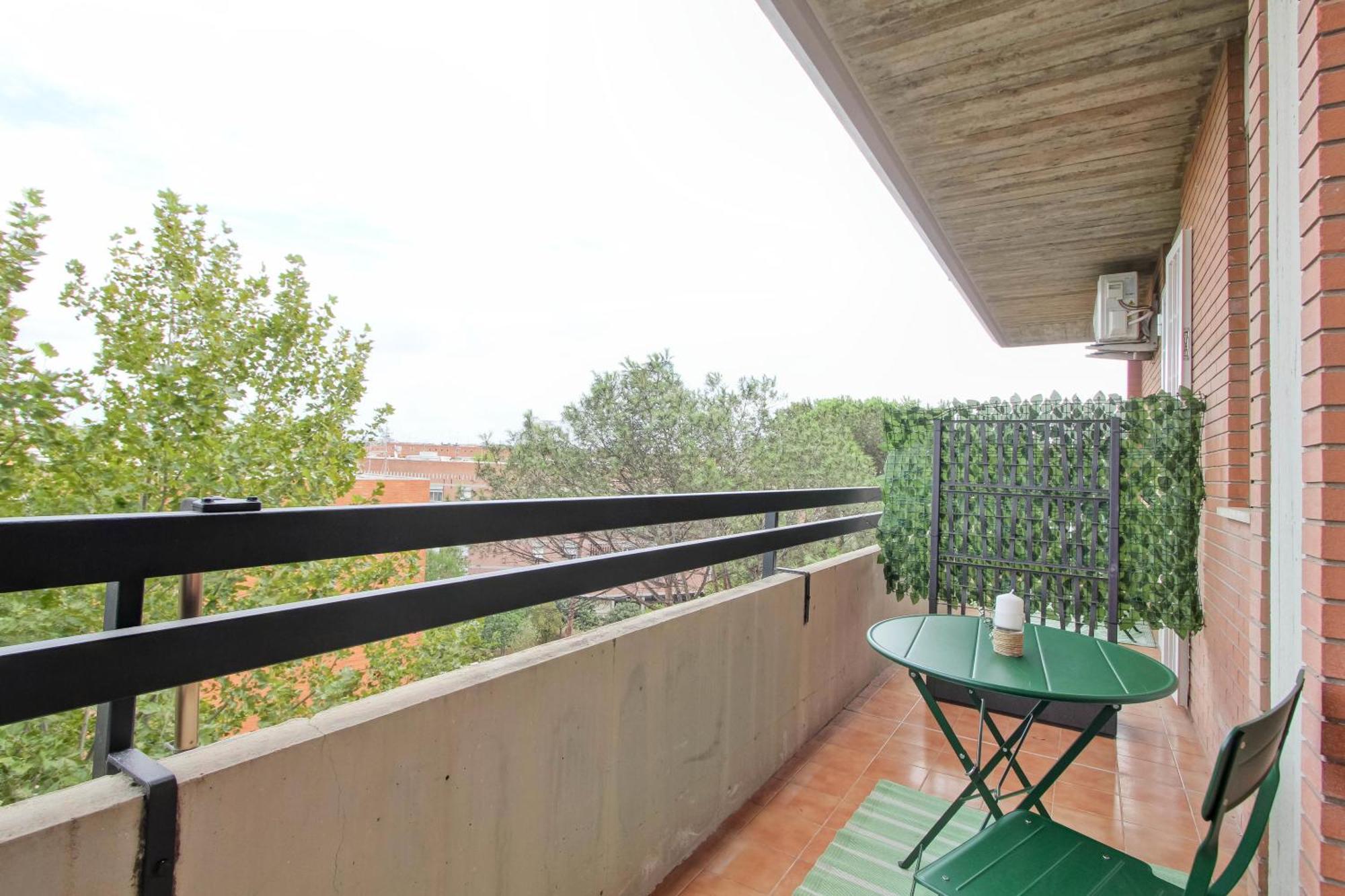 Eur Torrino Apartment, Vicino La Stazione Metro Tor Di Valle Appartamento Roma