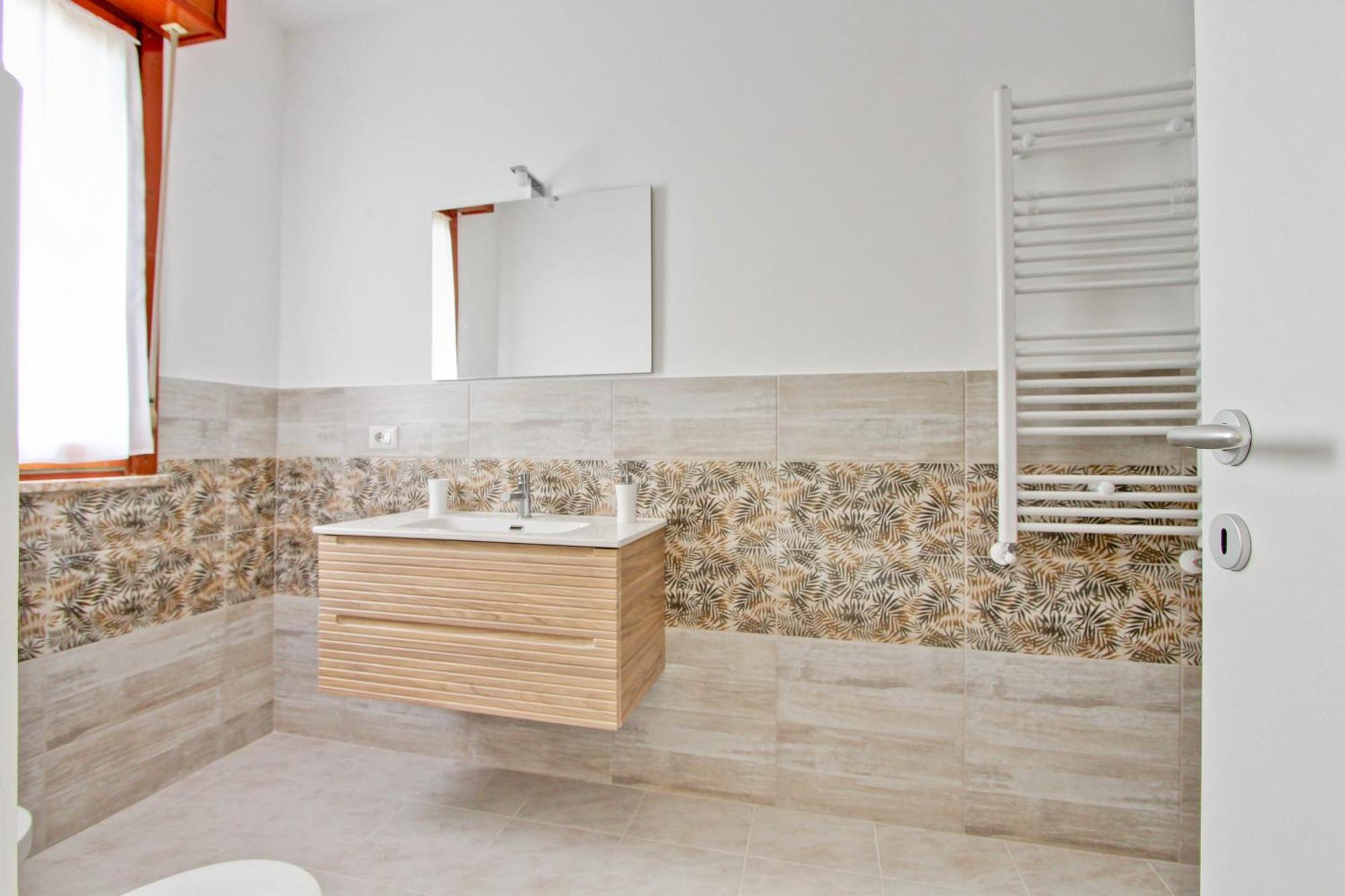 Eur Torrino Apartment, Vicino La Stazione Metro Tor Di Valle Apartamento *